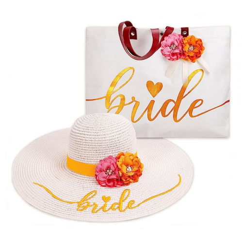 מארז מתנה לכלה הכולל תיק חוף מרהיב וכובע קש תואם בעיצוב פרחוני, צבעוני ושמח עם הכיתוב BRIDE בזהב כתום ייחודי